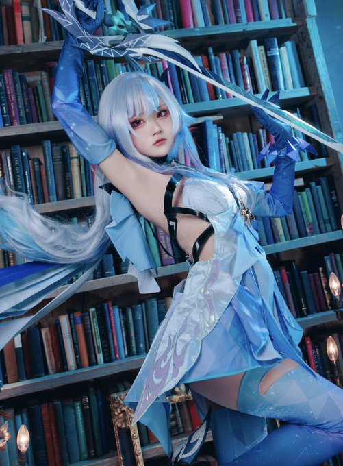 Twitterのコスプレ画像2