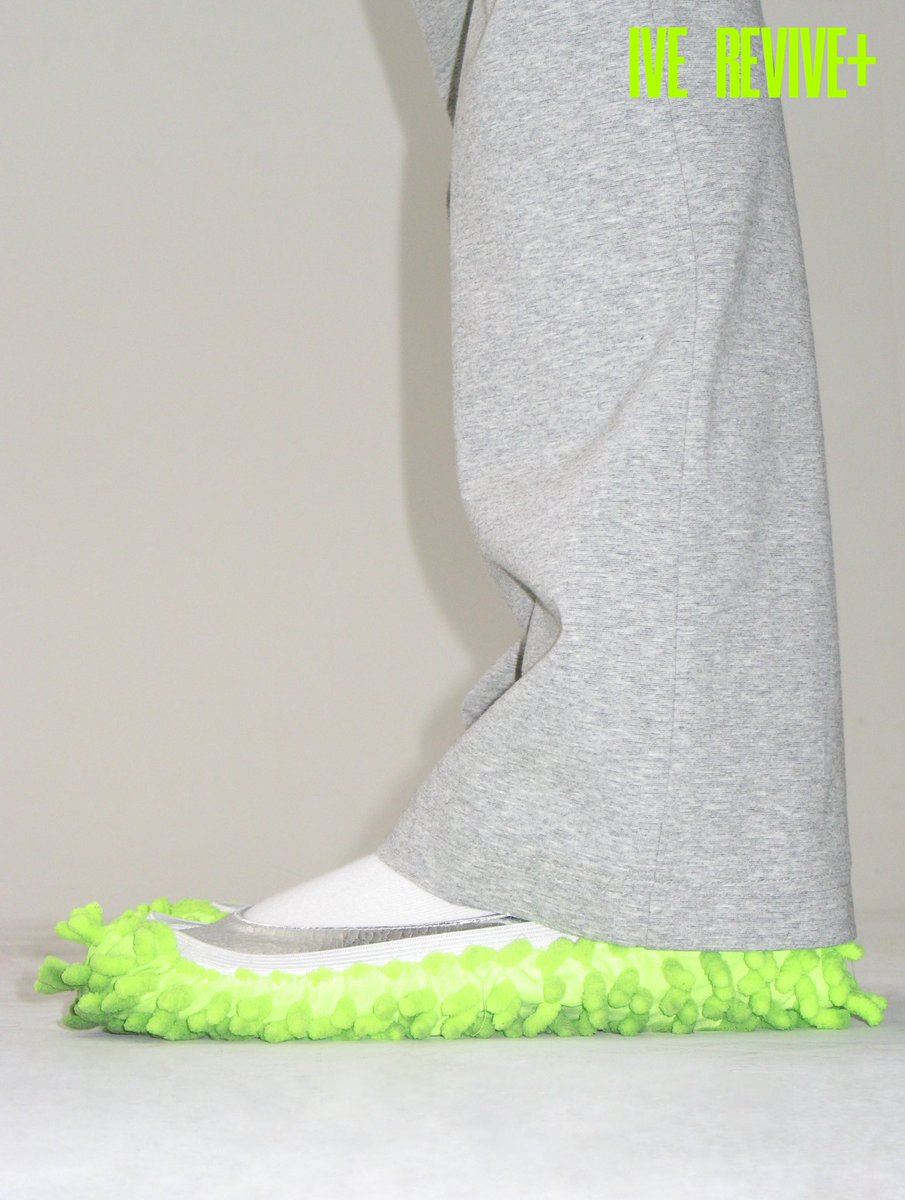 IVEstarship's tweet image. IVE
THE 2ND ALBUM
&amp;lt;REVIVE+&amp;gt;

SPOILERS ALERT!

#IVE #아이브 
#REVIVE_PLUS