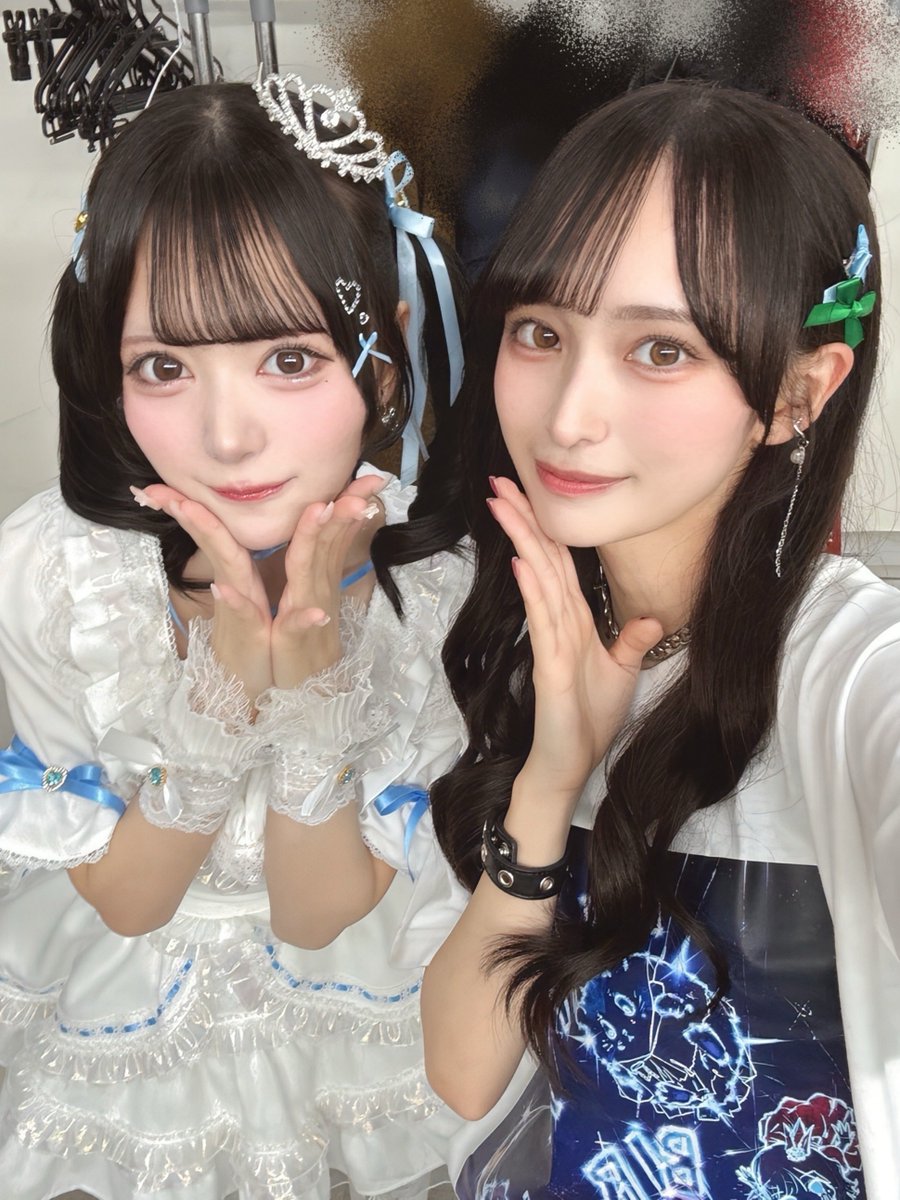 ALLY_whsp_'s tweet photo. ACE・AOI生誕記念公演🐹🥝
プリキュアみたいな2人で超プリティーな生誕祭でした🫶🏻
2人ともおめでとう！！！🩵💚

BASE Live#8 もありがとうございました！
伝説の丸焦げトースター回でした！🍞
7回もアリータイムやっちゃいました！
回を重ねる毎に声が大きくなるSCOPIST、さすがでした😏
#ホワスピ https://t.co/kHx5p5bpoF