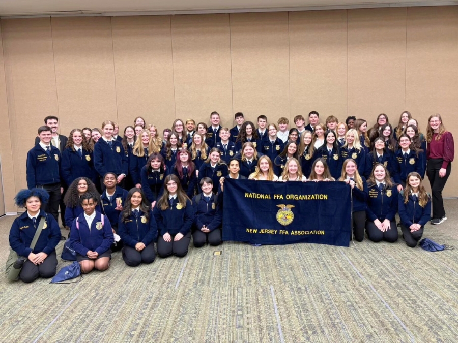 NationalFFA's tweet image. The FFA Member Leadership Series is helping members build confidence, sharpen leadership skills, and make an impact in their chapters and communities.

#FFA