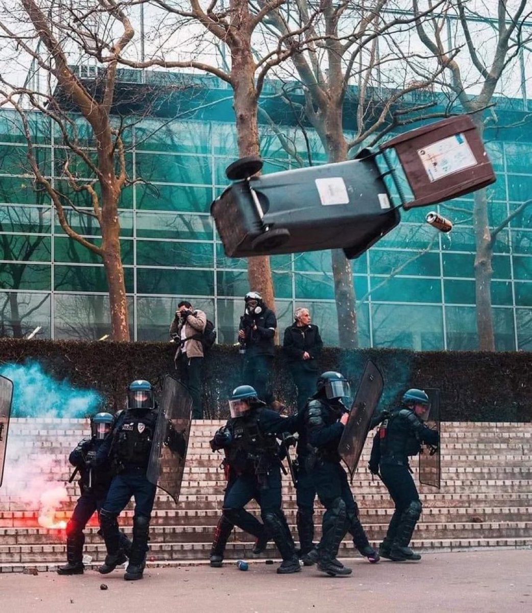 "If you can’t throw the police in the trash, throw the trash cans at the police."