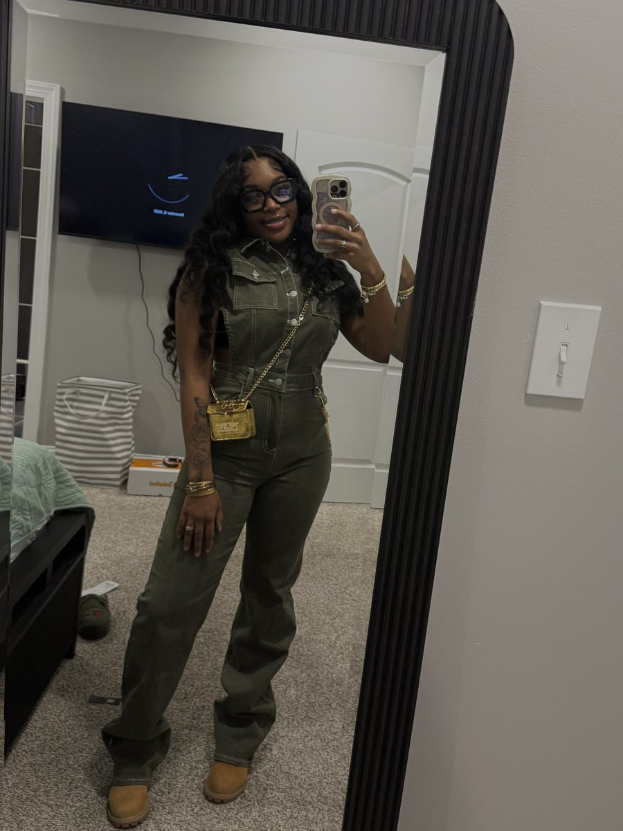 _prettygirrl_'s tweet photo. 😚 https://t.co/WKk8ukgolI