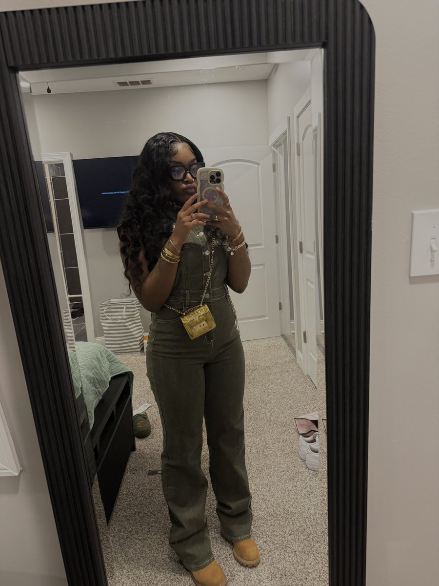 _prettygirrl_'s tweet photo. 😚 https://t.co/WKk8ukgolI
