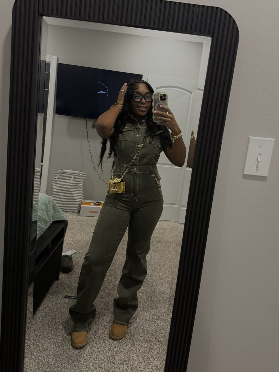 _prettygirrl_'s tweet photo. 😚 https://t.co/WKk8ukgolI