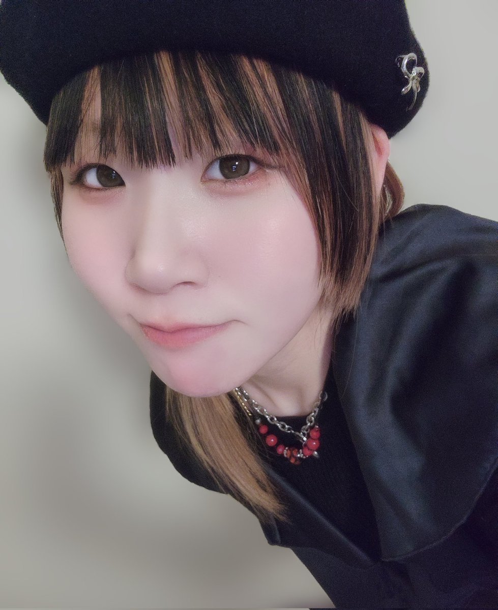 こんうめ！
全然SNS更新出来てなくてごめんね。諸事情で配信等お休みしてました！！！うめは病気もしてないしすこぶる元気です、安心してください！！！メンタルも大丈夫です！！

今日というか日付変わると思うけど、0時30分〜1時くらいから配信やります！