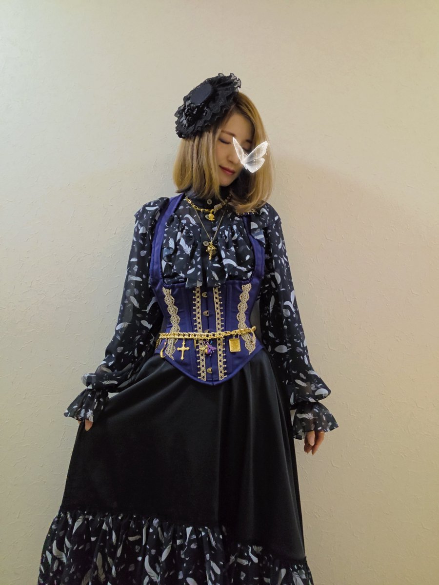kinoharui_LILAC's tweet photo. これは2回目のイマのとき　4枚目は幻影用のベール

お洋服&amp;タイツ ##abilletage 様
アクセ #CIRQUE 様 #GimmelGarden 様 #gusuku 様 #JackPotofColor 様 #priere 様 #Reizend 様
お靴 MODELL0

#春依のお洋服 https://t.co/PxD6IPZogd