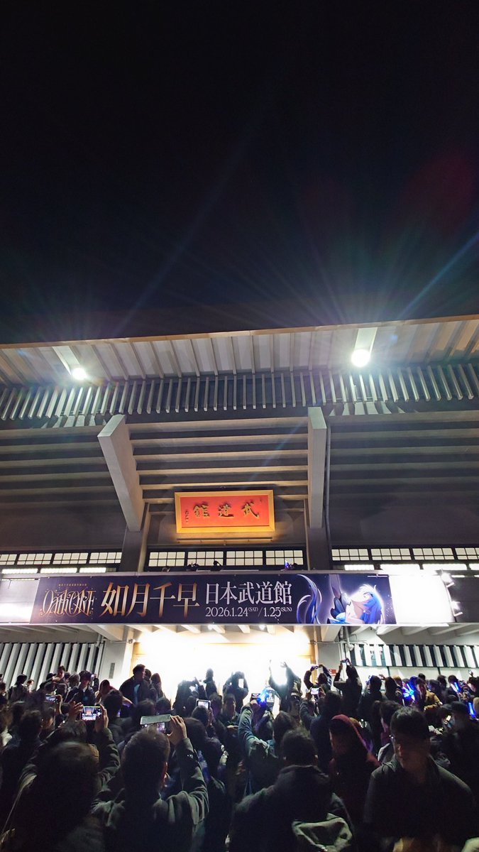 こーさか tweet media