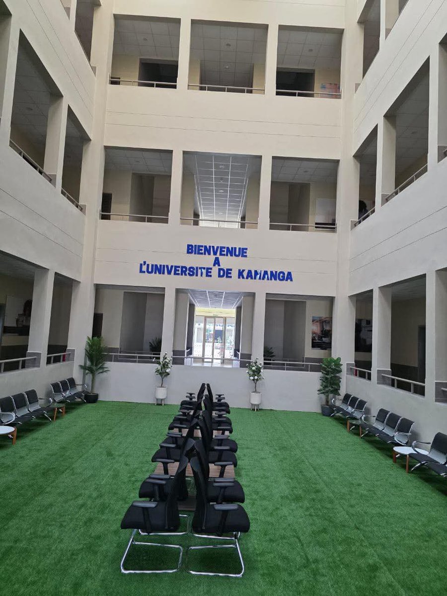 EddyMwela's tweet image. #Université_de_Kananga! Un bijou sous Tshisekedi ! Musala ezo salema! D’ici là, Bunia sera aussi inaugurée !