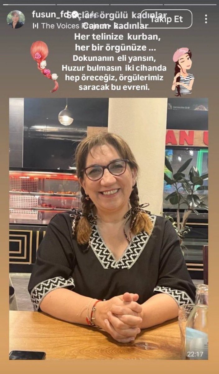 Bu ve türevlerini biz ünlü yaptık! 
Türk milletine sesleniyorum izlemeyin, izlemeyelim..
Ekmek yediği kaba pisleyen türevleri boykot edelim.
#VatanSanaCanımFeda
🇹🇷🇹🇷🇹🇷🇹🇷🇹🇷