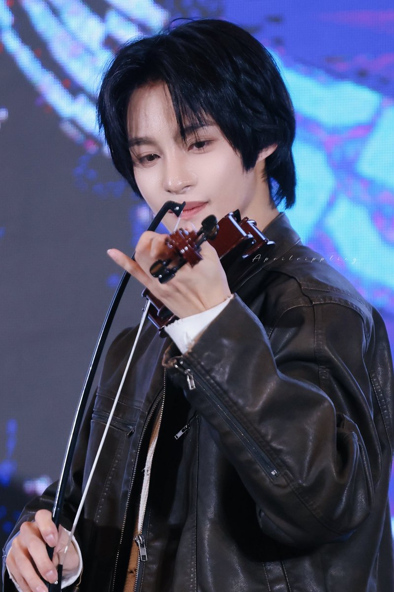 aprilrippling_ tweet media