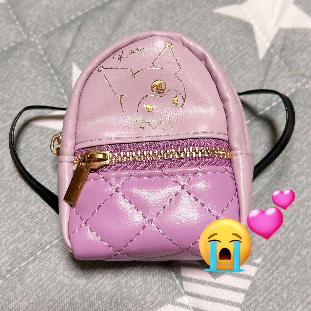 「ママだいすき❤︎」
「ママのこと大事だから、なんでも守るからね☺️」
って言ってくれたあと、

(昨日UFOキャッチャーで欲しい！と言われて取った、手のひらサイズのリュック🎒)

「これママにあげたくて欲しいって言ったんだよ。ママにあげる☺️」

って渡されて泣いた😭😭😭💕