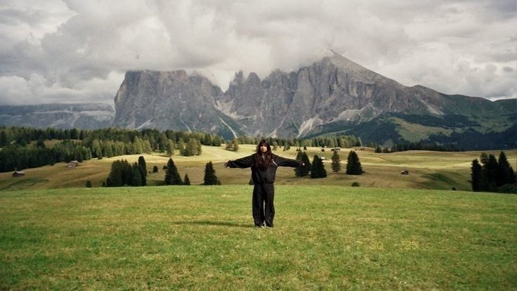 moodyonmoon's tweet image. 