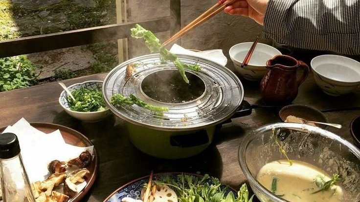 moodyonmoon's tweet image. 