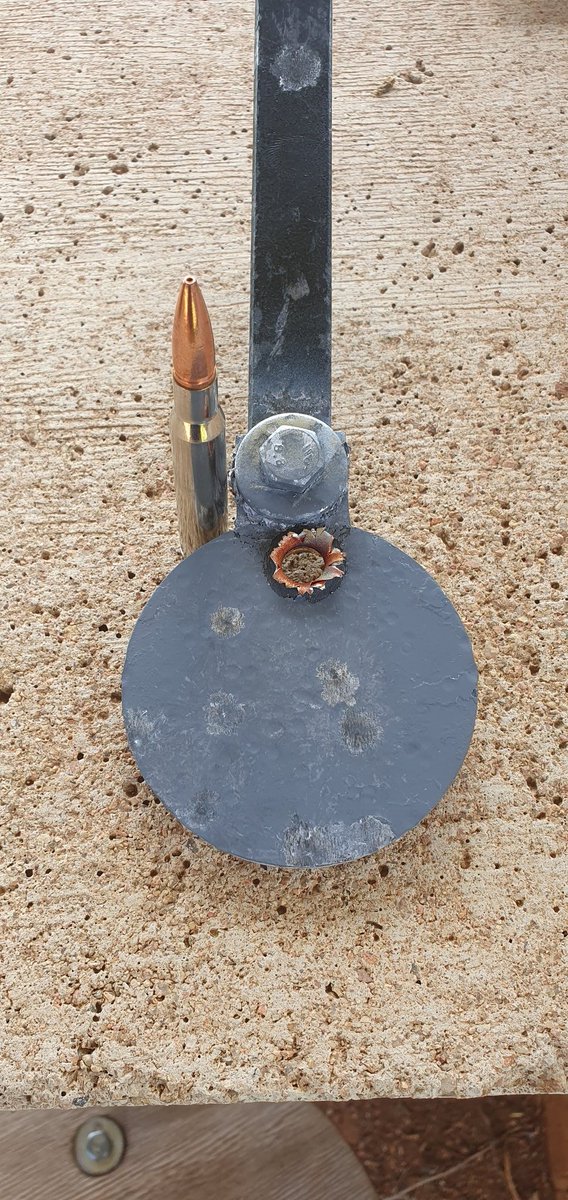 H\/K Ind. tweet media