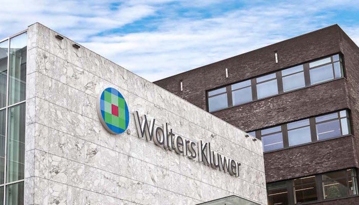 Wolters Kluwer strengthens its innovation engine 🚀
Tejas Shah joins as EVP &amp; Chief Strategy and Innovation Officer, bringing deep expertise in #AI, software and growth.
Read the press release following the link 👇
wolterskluwer.com/en/news/wolter…

#WoltersKluwer #Innovation #Investing