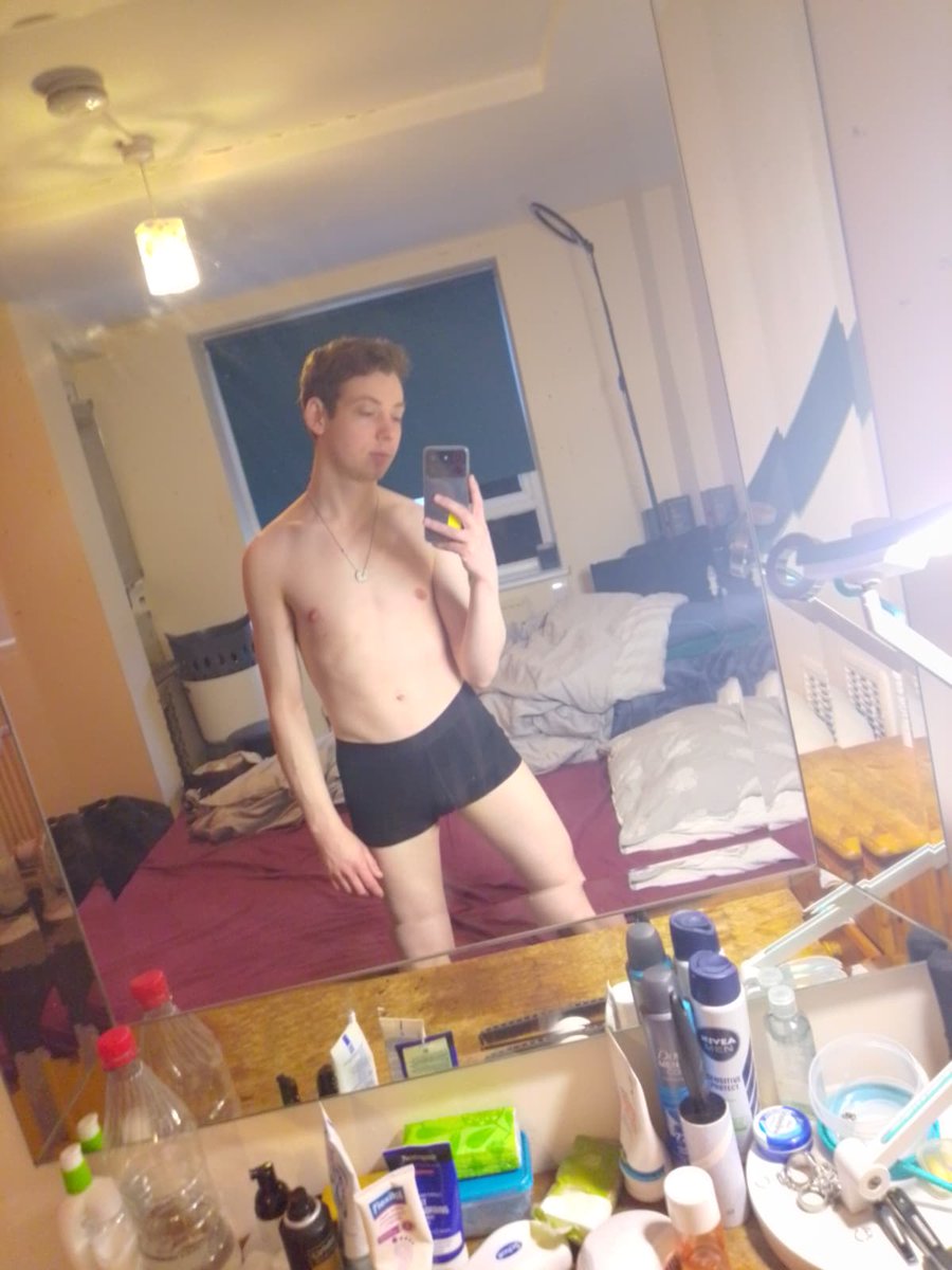 𝐉𝐚𝐦𝐞𝐬 𝐋𝐞𝐰𝐢𝐬 tweet media