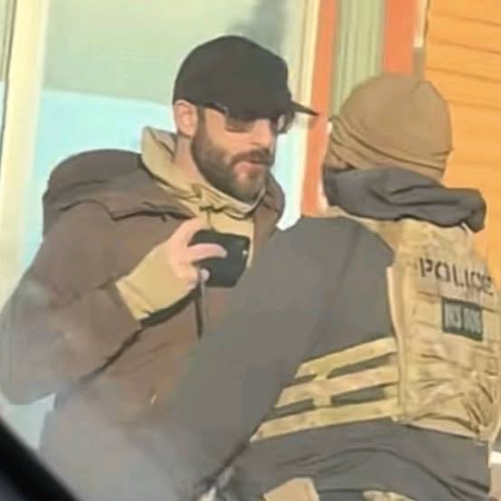 Sentletse's tweet image. If the US government can openly lie about their murder of Alex Pretti when everyone saw what happened, you can just imagine what more they are lying about that we’re not privy to.