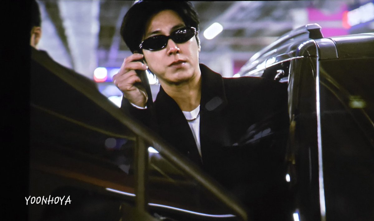 260125 인천공항 윤호입국_맨인블랙

#유노윤호 #UKNOW #정윤호 #TVXQ! #UKNOW_IKNOW