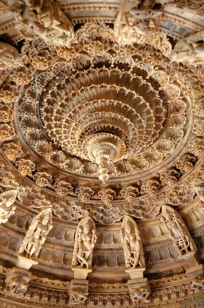buddhimedia's tweet photo. Exquisite Ceiling

Dilwara Jain Temple, Mount Abu, Rajasthan, India

Architecture https://t.co/QRsCiFtzqX