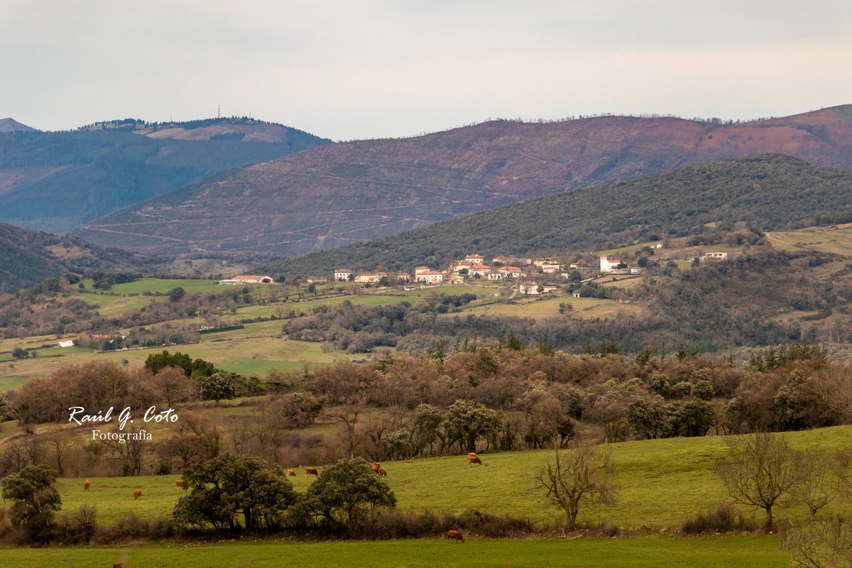 Artieta (Burgos)  #Artieta #ArtietaBurgos #ValleDeMena #Burgos #LasMerindades #PueblosDeBurgos #BurgosRural #CastillaYLeon #PuebloConEncanto #TurismoBurgos #BurgosTeEspera #PaisajesBurgueses #NaturalezaBurgos  #RinconesDeBurgos <a href="/Burgosenelmundo/">Burgos en el mundo</a> <a href="/BurgosTur/">Burgos Origen y Destino</a> <a href="/CyLEsVida/">Turismo Castilla y León</a>