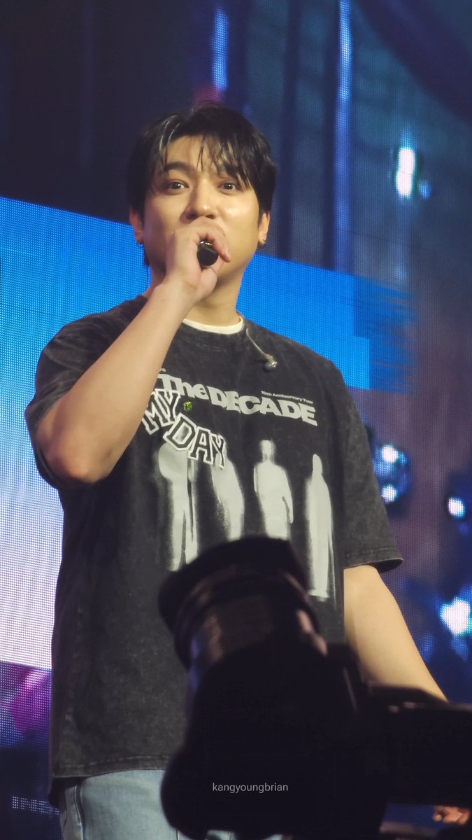 kangyoungbrian's tweet image. "sinong may birthday????? AY AKO BA??" 😭😭😭🤣🤣🤣🤣