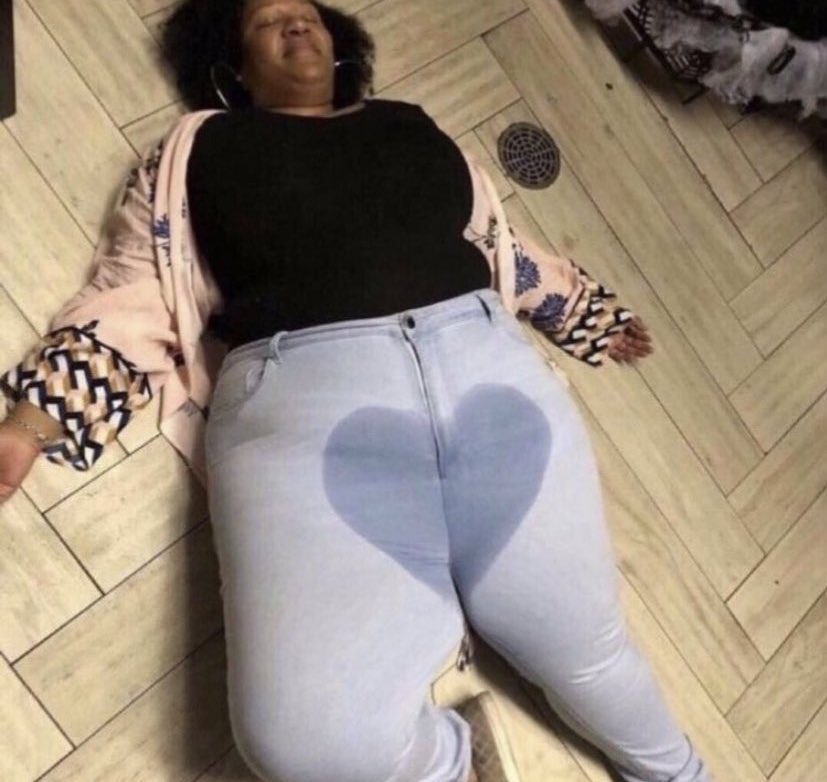 _DreamingCat's tweet image. Je suis à la moitié du mix de Dj Nicks Moments intimes 2025 et...