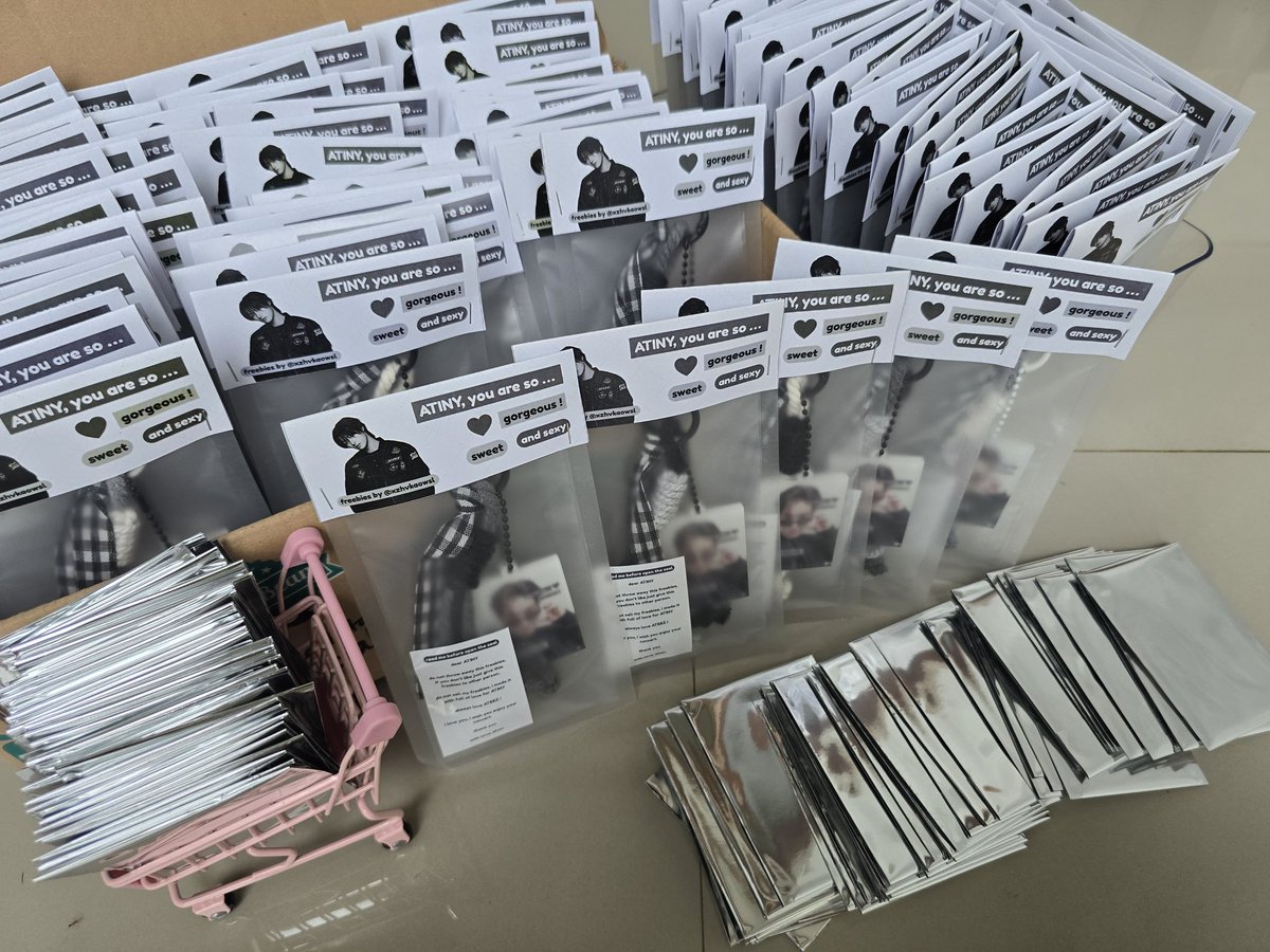 zhan • mention after dm tweet media