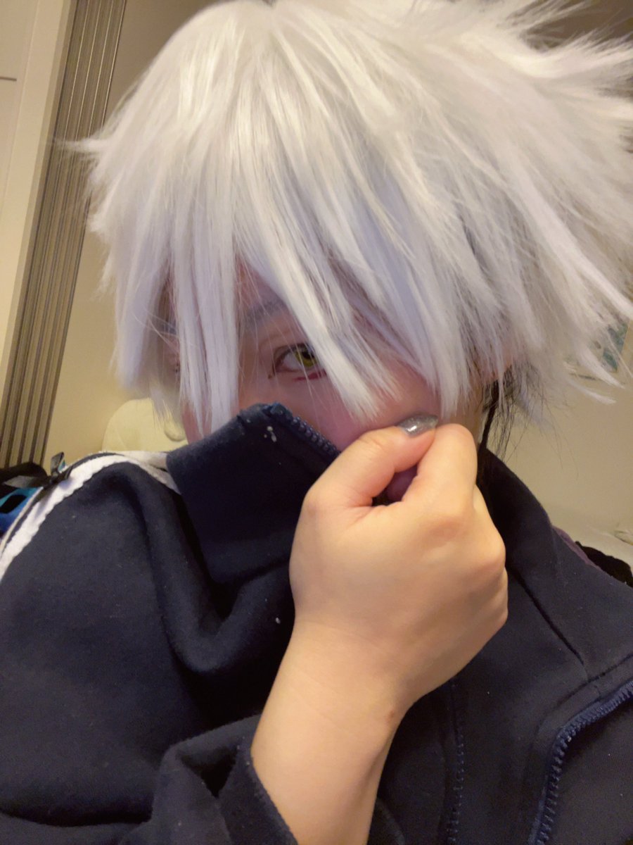 犬助氏の誕生祭で捏造鳴狐してきた✌️🦊
マスクどっかいった