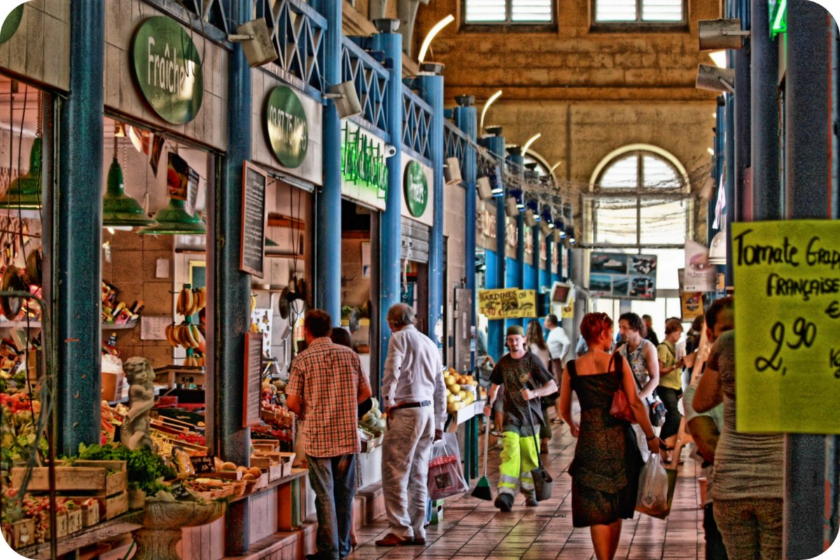 ktof_n's tweet image. #PMJWeeklyChallenge #OpenDoors
@pmj_photos

Market Hall,
Metz, Lorraine.

Beginning of the construction, in 1785, of a new episcopal palace, for the bishop of Metz.
The French Revolution interrupted work that had only resulted in the emergence of a single level on three planned