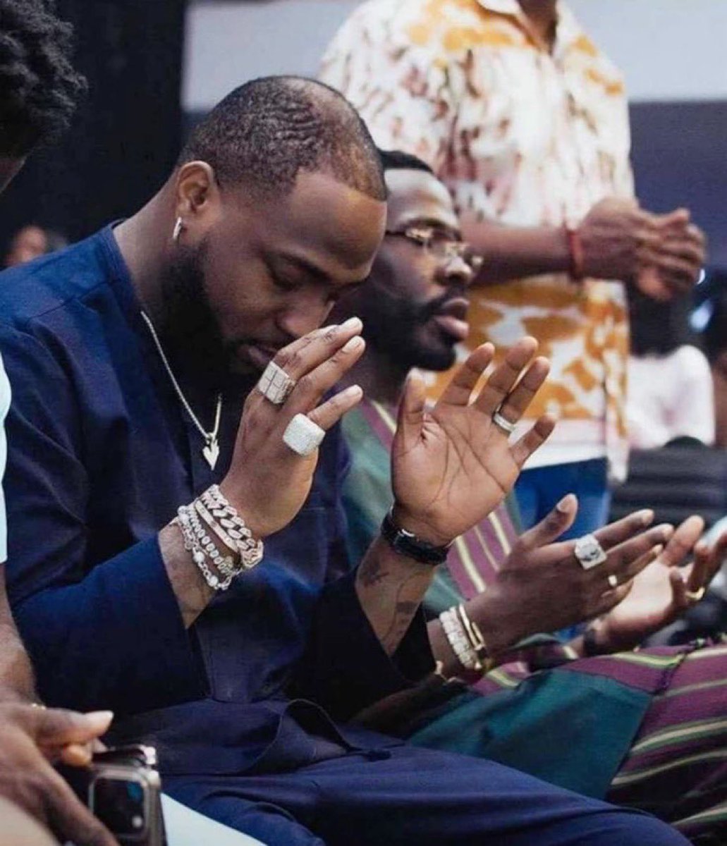 As a Davido Fan (30BG), I’m going to follow everyone that likes this post. Kindly do well to follow back Asap 🌬️🔥❤️‍🔥🫆