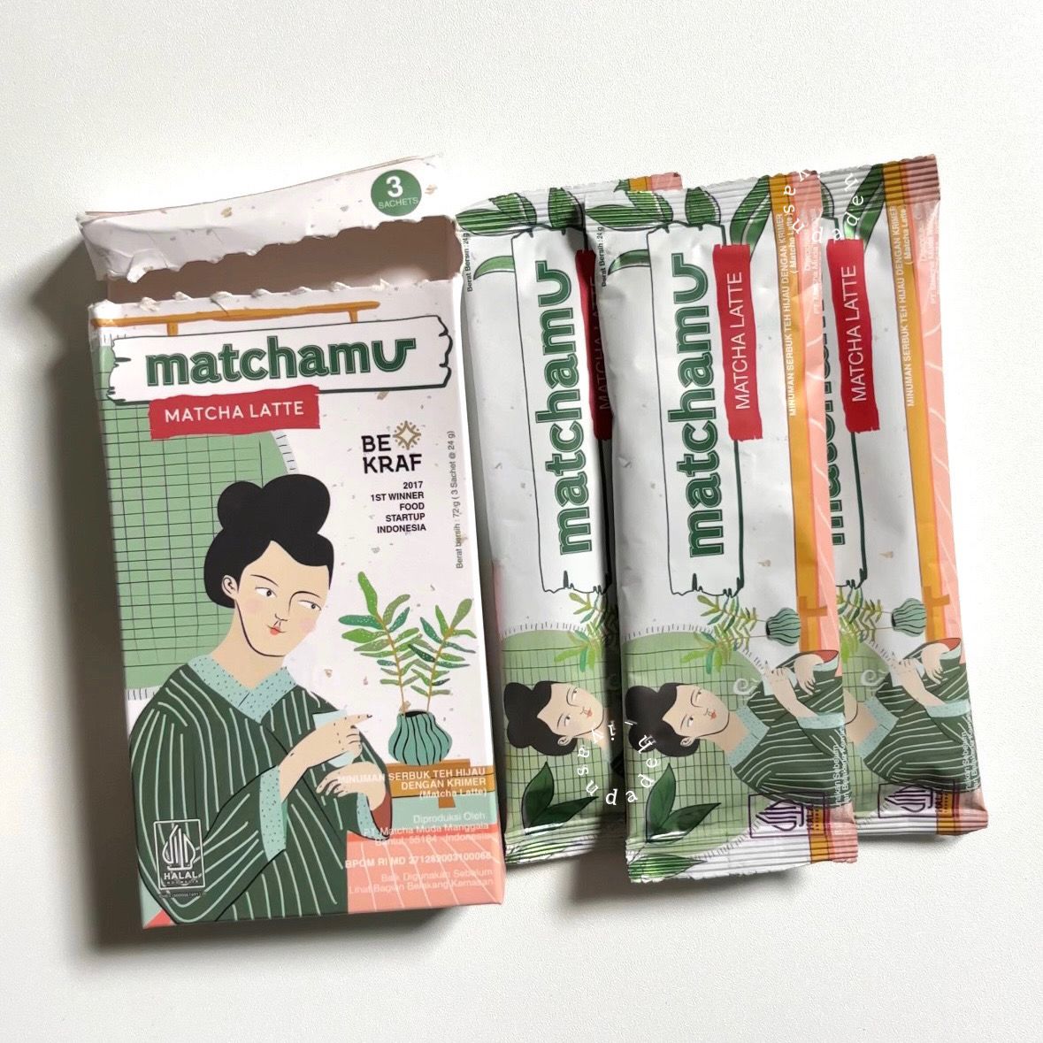 iyasudadeh_'s tweet image. for everyone who loves matcha, you need to try these:
- homelab pure matcha
- prendjak matcha latte
- matchamu 
- tong tji tematik matcha latte

it's seriously yummy and totally worth the price🍵💚