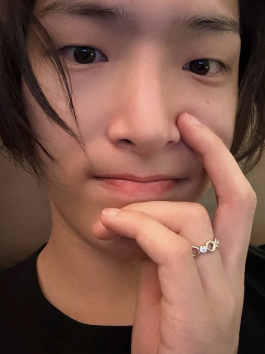 yvngisouls's tweet image. Dumb puppy                          dumb bunny