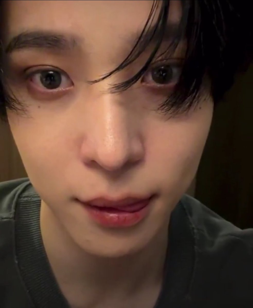 yvngisouls's tweet image. Dumb puppy                          dumb bunny