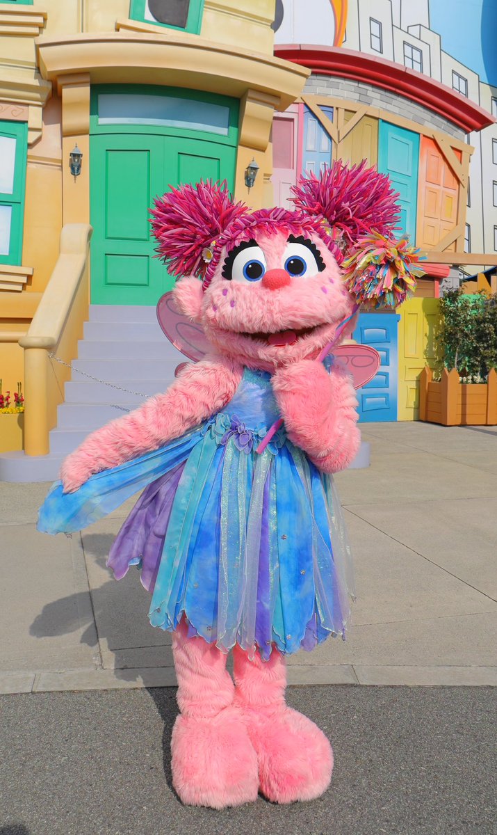 アビーちゃんのかわいいキラキラなお洋服は見たほうがいい🫶🏻

#USJファン #USJ  
#セサミ #セサミストリート #アビー
#sesame #sesamestreet