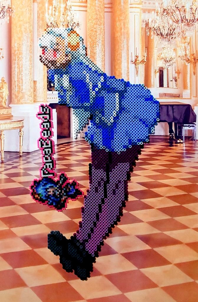 PapaBeads's tweet image. 続きまして～
新色『はがね色』を使いまして 
#イングリッド さんを作ってみました🎵
念願のグレー系新色(*-ω人)🎵
本当に待ってました😄🎵
次は肌色増えないかなぁ🤤 
#パーラービーズ 
#アイロンビーズ 
#カプコン