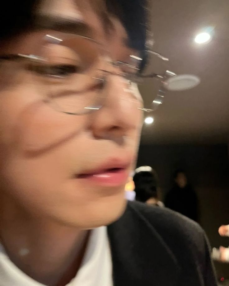 Nicholas tweet media