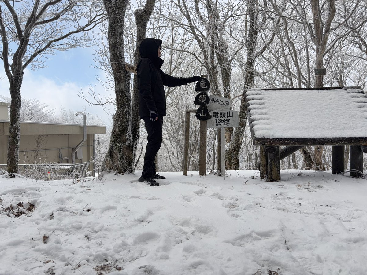 gen607's tweet image. 雪が降らない浜松の雪