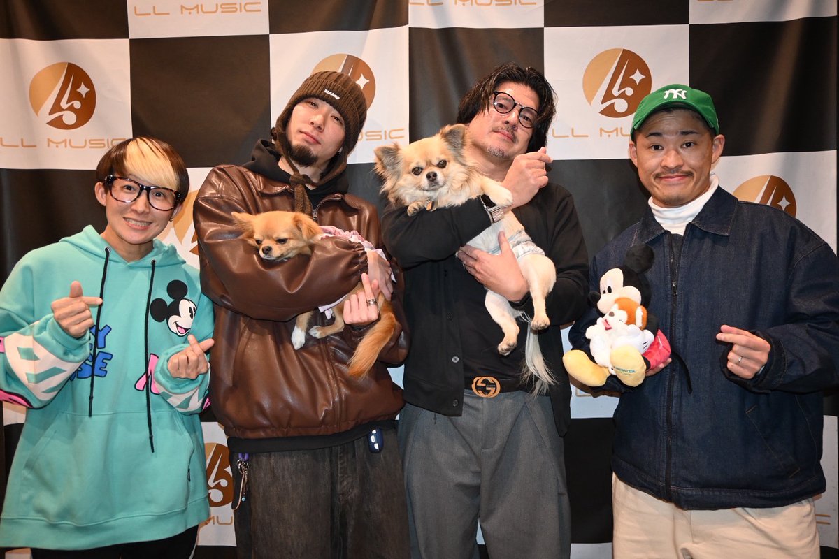 0125開催CCCコンテスト

リアル会場予選

MASA個別感想

映像を見ながら、その瞬間に感じた印象をブラインドタッチで打ち込んだ内容となっております。
そのため、演技に見入ってしまったり、審査が特に難航した際には、コメントの長さに差が生じる場合がございます。あらかじめご了承ください。