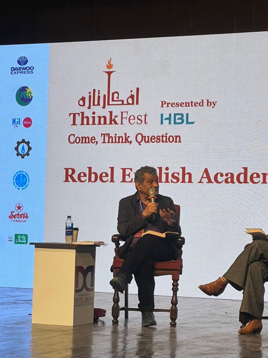 ThinkFestPK's tweet image. Our hall 1 panelists, featuring @mohammedhanif and Dur E Amna!