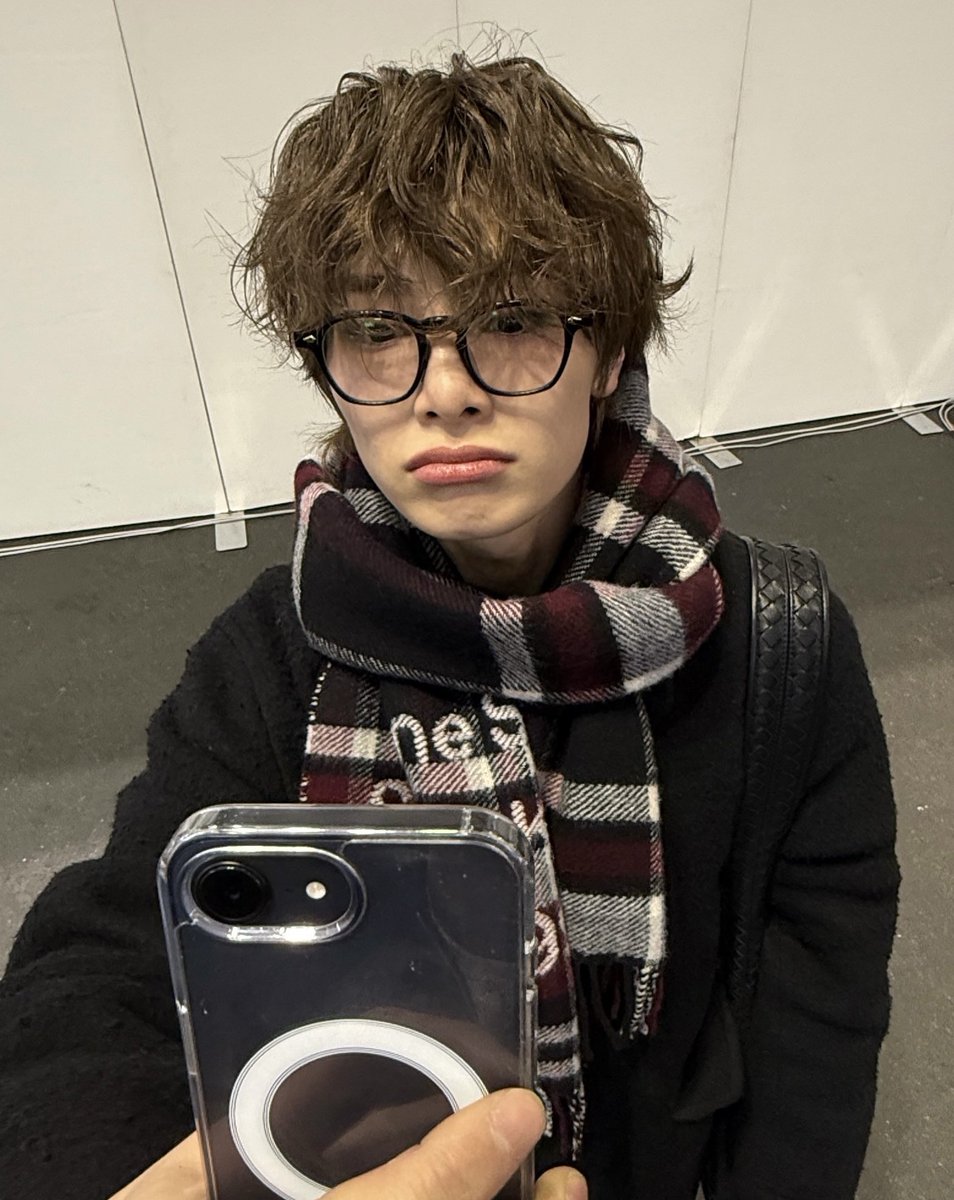 pouting hirono yeni 🥺🥺🧸🧸