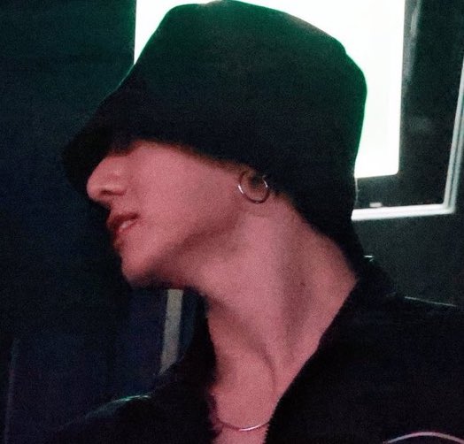 jungkovtae's tweet image. Pov: You accidentally touched Jungkook's jawline