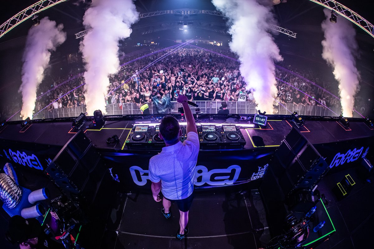 Three years since my last show in Australia. 
Two and a half years since my final set at Defqon.1.  Australia couldn’t have been a better return for me! You always make me feel like home!🥰 I truly needed this so thank you all!