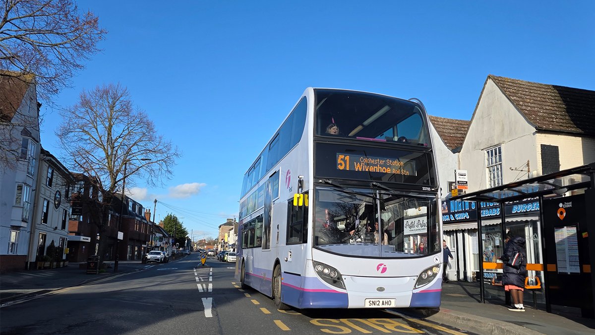 WillsBusSpot's tweet photo. #FirstTransfer 24/01/26
Late 2025, Saw First Chelmsford Enviro 400 33705 SN12 AHO transfer to Colchester, pictured here in North Station road yesterday afternoon. https://t.co/Kvt5luhm00
