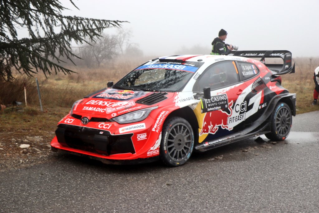 Alex Diaz tweet media