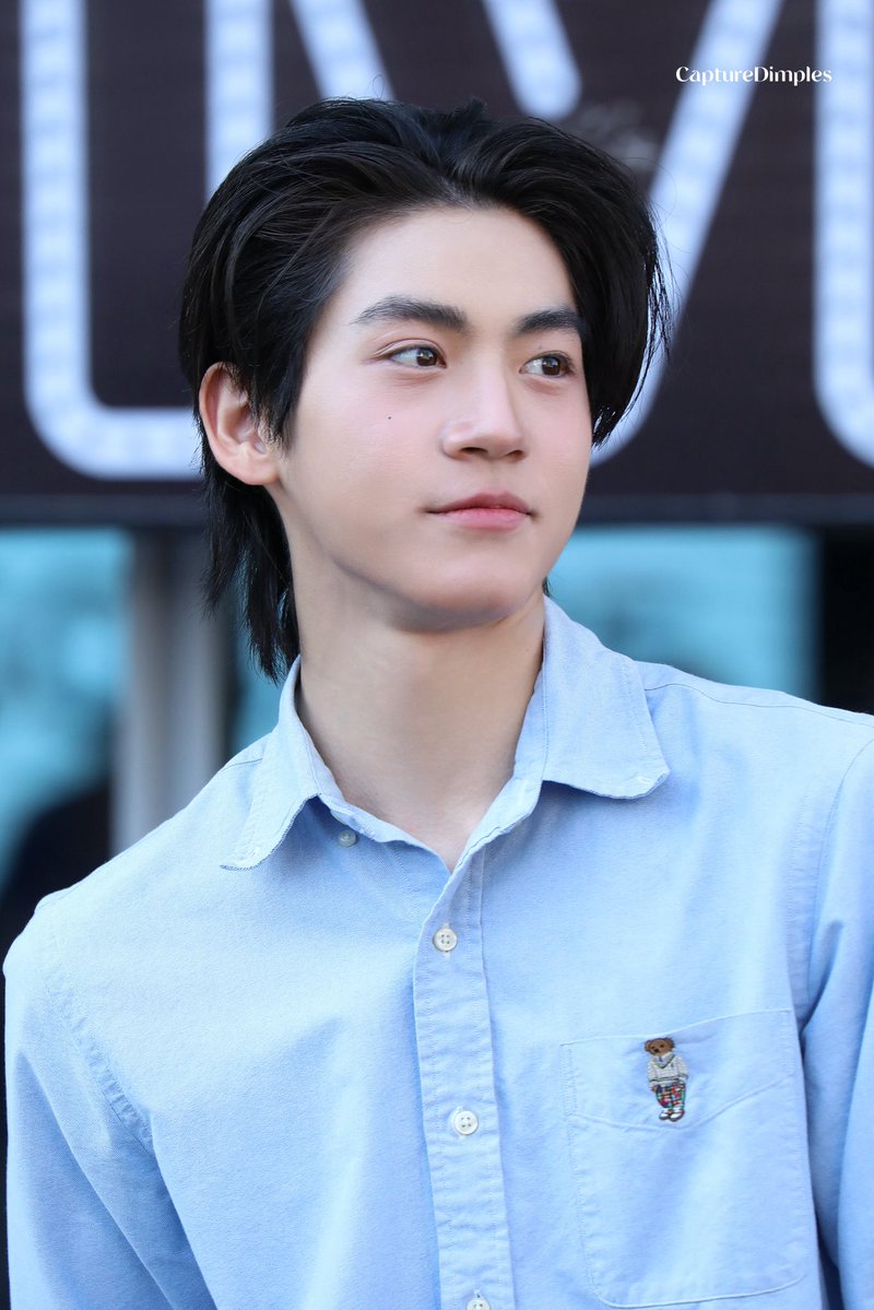 CaptureDimples's tweet image. Shining under the sunset. 🌅

AMPG READ OR LOVE

#almondbabybigboy︎ 
#สนามอ่านเล่น2026xAlmondProgress