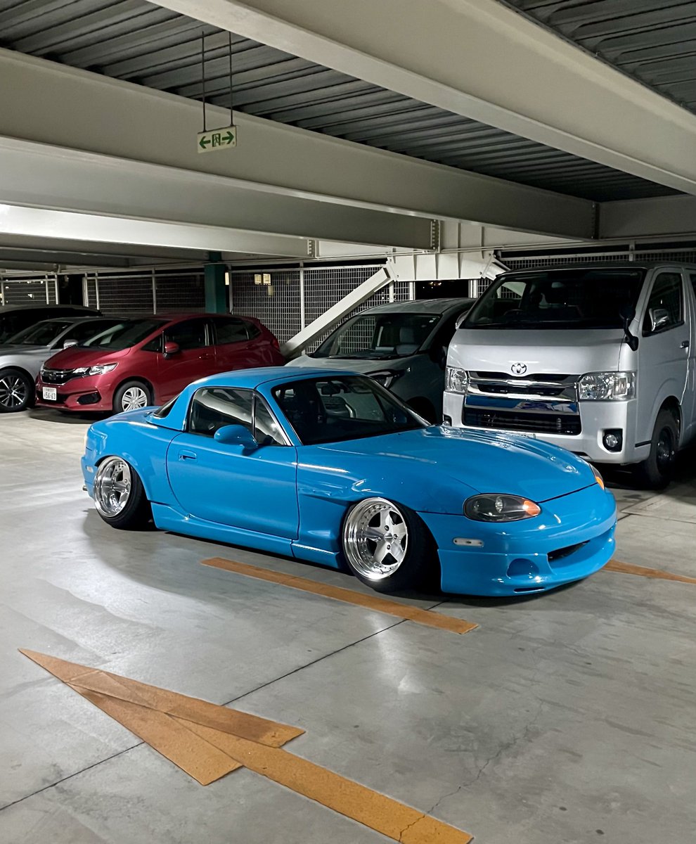 _summer_light_'s tweet photo. ご無沙汰してます

緩募ですがロードスター、丸車で欲しい型いますか？
詳細載せるのは来月の車検後以降になるかと思います。 https://t.co/WmegItdFxI
