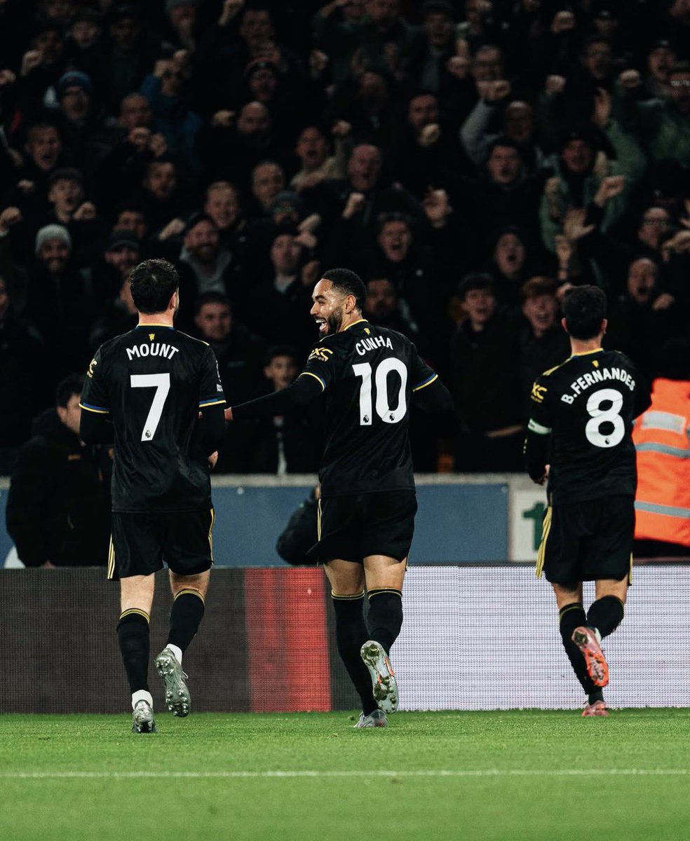 All black for Arsenal funeral