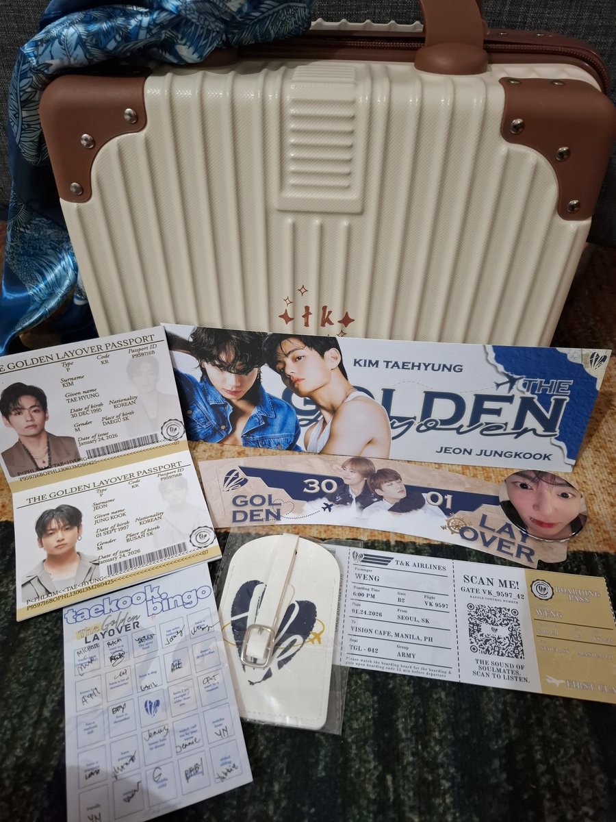 jhoyfulweng's tweet image. Spent my special day with Armys-Taekookers 💜✨ Totally overwhelmed by the cute freebies and unlimited photobooth poses 📸💕 Huge kudos to the Admins and Vision Café for making it all possible 🙌🎉 Till the next event! #BTSARMY #Taekookers #EventGoals”