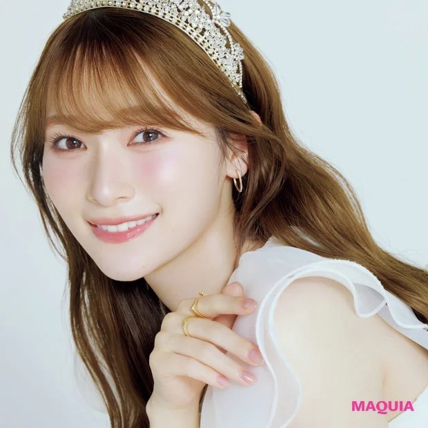 maquia_magazine's tweet image. フェイス オブ ザ イヤー2025👑
#櫻坂46 #守屋麗奈 さんにインタビュー✨

「まさかこのような賞をいただけるとはびっくりです！美容が大好きなので、少しは皆さんの参考になる発信をできたのかなと思うと、すごく嬉しい。」

🔗インタビューの続きはこちら
maquia.hpplus.jp/makeup/news/11…