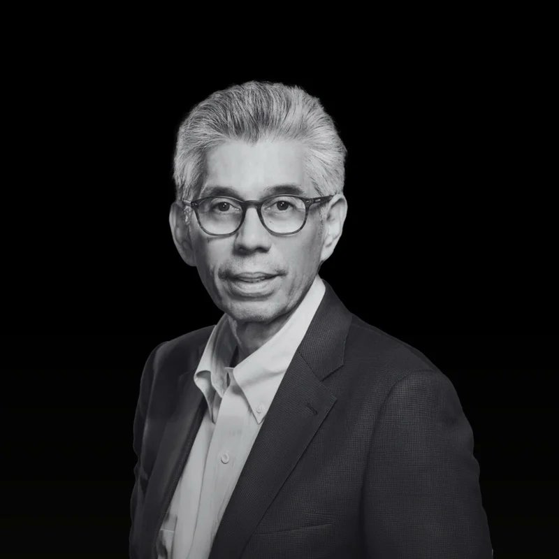 #ElPonente | "Durante el juicio, Bladimir Cuadro fue el eco de los abogados de Álvaro Uribe. Ahora, por obra de otra coincidencia, es el superior del hijo del magistrado ponente. En los círculos uribistas se da por hecho que el magistrado Solórzano no admitirá las demandas de